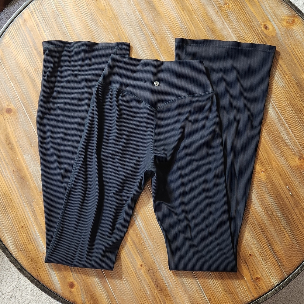 BuffBunny Large TALL Material Girl Flares